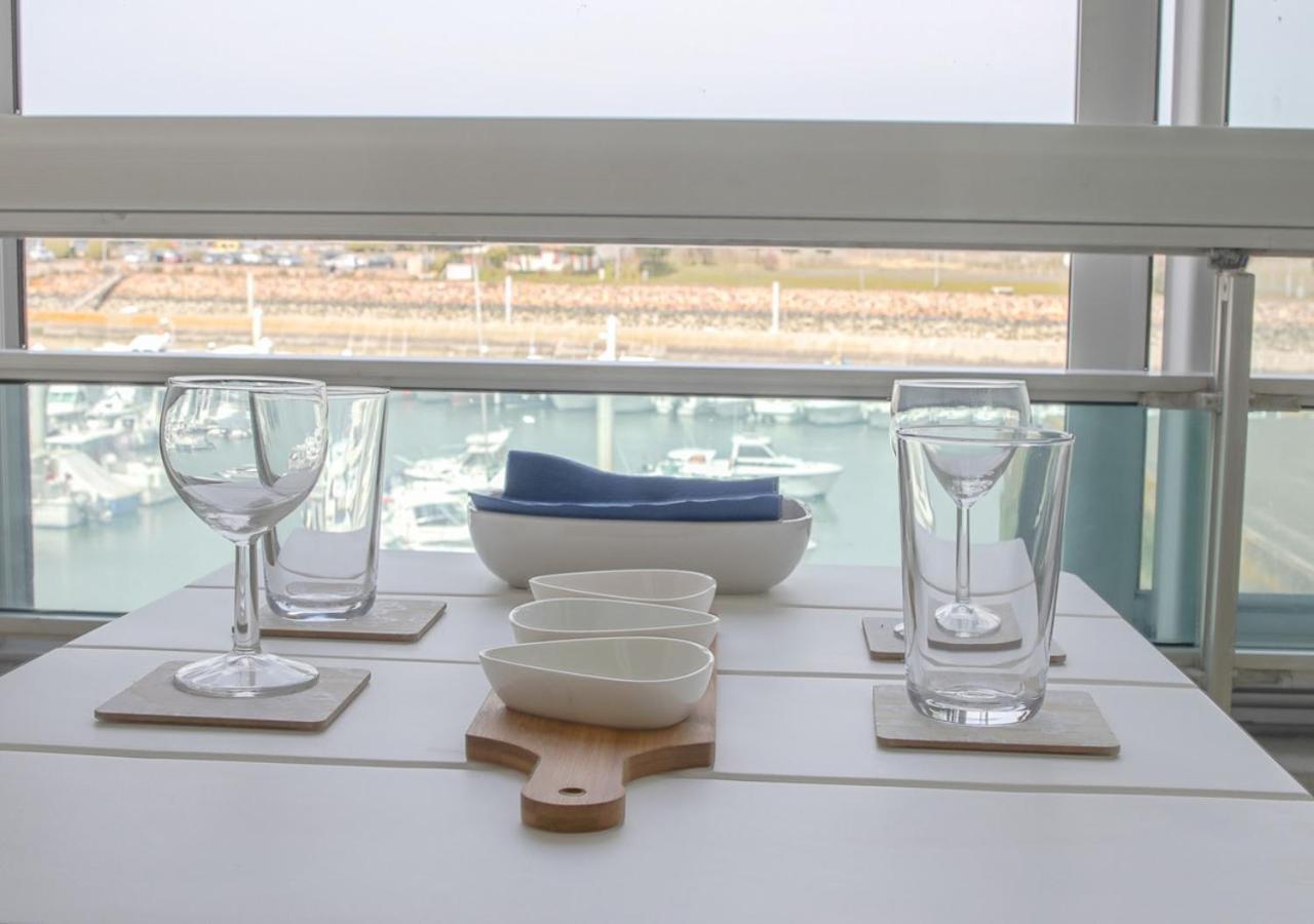 Le Greement - Appt Vue Sur Le Port Apartment Courseulles-sur-Mer Ngoại thất bức ảnh